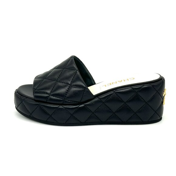 CHANEL 24P Quilted Leather Open Toe Wedge Heel Mule Slide Platform Sandal - Picture 1 of 15